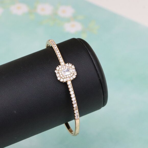 Rose Gold Bangle with Halo Cushion Cut Center and Stone Band, XPBL0558 - Picture 7 of 12